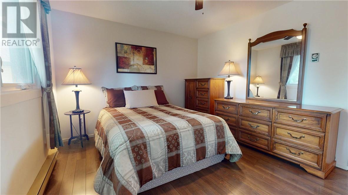 38 W Robinson Street, Little Current, Ontario  P0P 1K0 - Photo 25 - 2123434