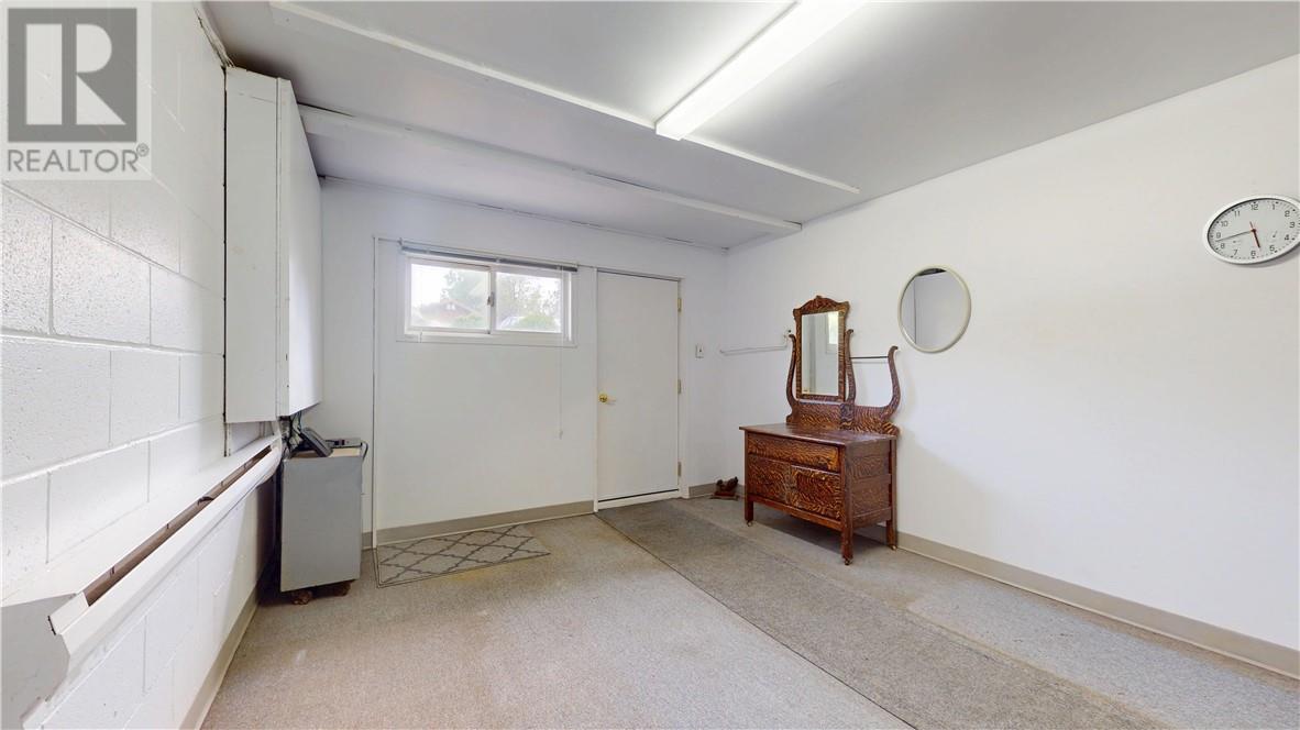 38 W Robinson Street, Little Current, Ontario  P0P 1K0 - Photo 46 - 2123434