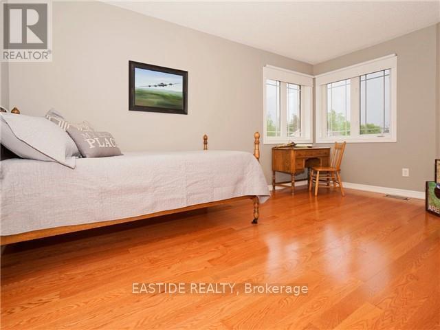 29 Wolfson Crescent, Richmond Hill, Ontario  L4E 4N9 - Photo 15 - N12316406