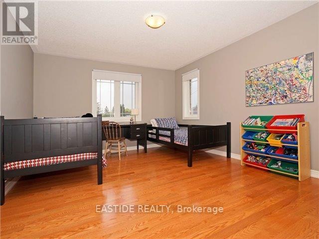 29 Wolfson Crescent, Richmond Hill, Ontario  L4E 4N9 - Photo 16 - N12316406
