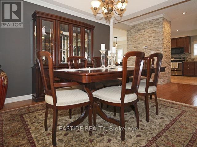 Property at 29 WOLFSON CRESCENT image 5