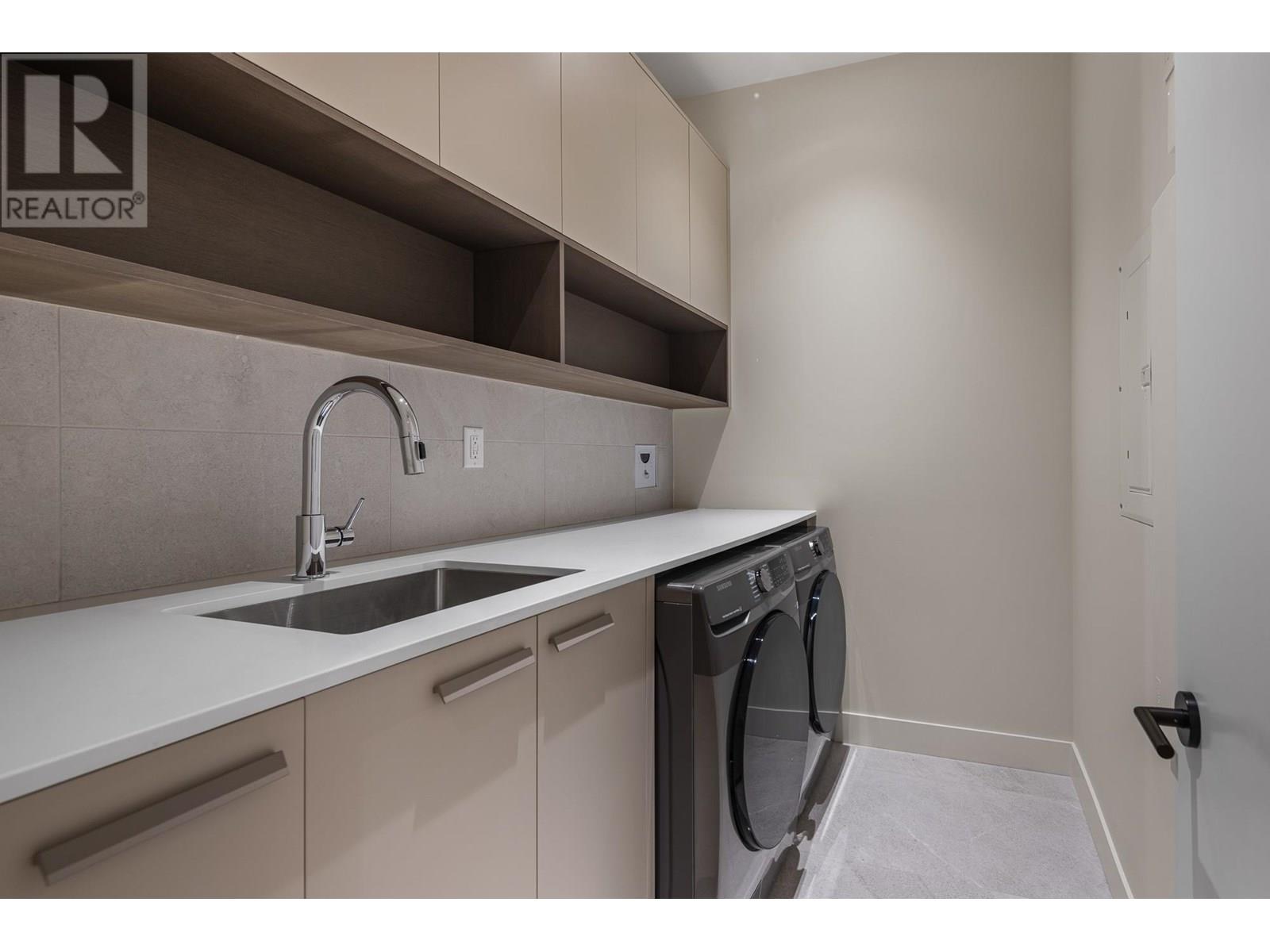 7681 Cerulean Drive, Pemberton, British Columbia  V0N 2L3 - Photo 18 - R3032356
