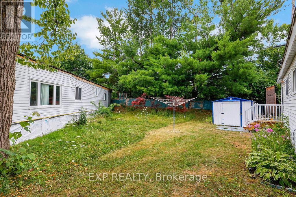64 Vanier Road, Ottawa, Ontario  K2H 7P6 - Photo 22 - X12316441
