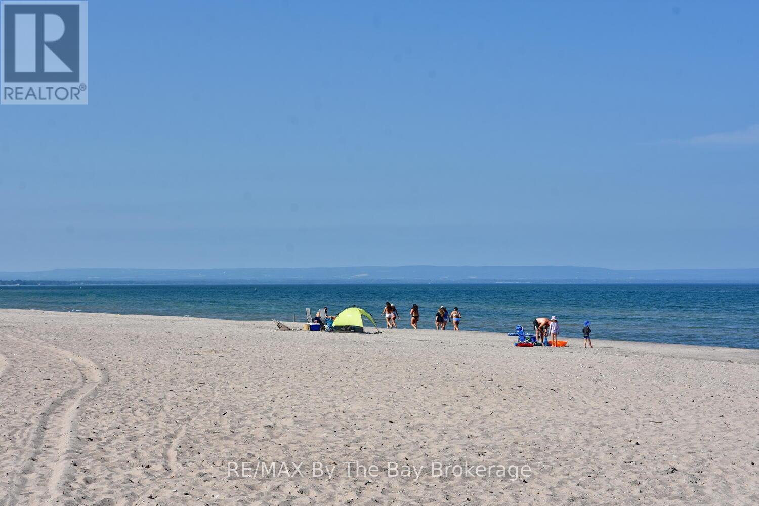 1335 River Road E, Wasaga Beach, Ontario  L9Z 2R7 - Photo 34 - S12316454