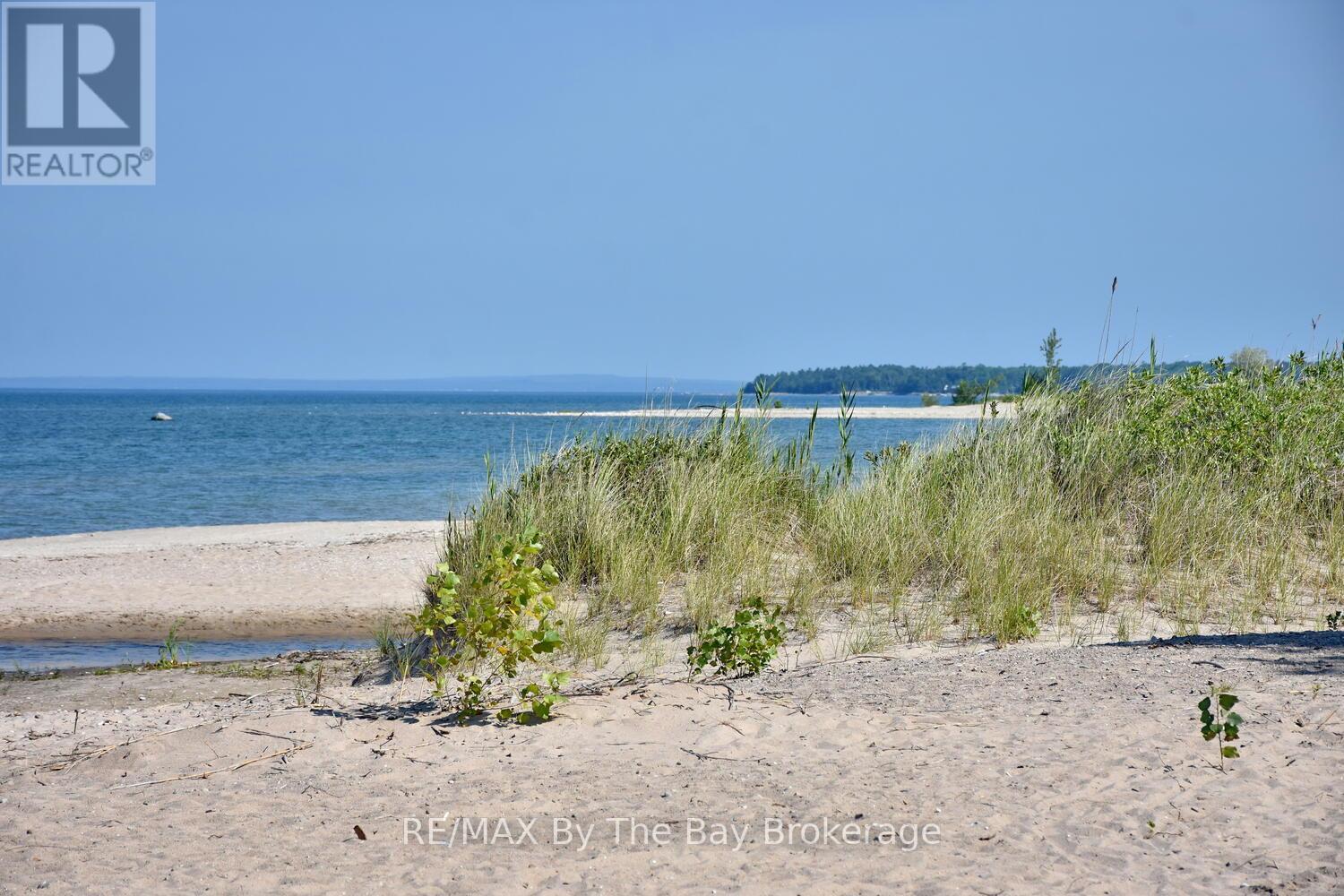 1335 River Road E, Wasaga Beach, Ontario  L9Z 2R7 - Photo 35 - S12316454