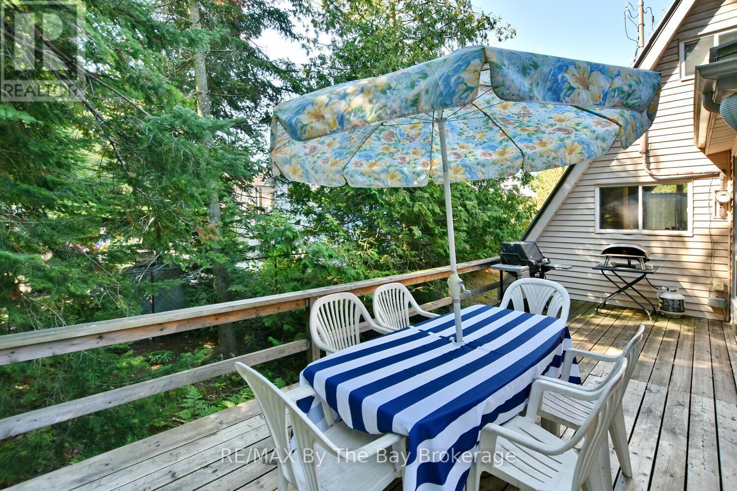 1335 River Road E, Wasaga Beach, Ontario  L9Z 2R7 - Photo 46 - S12316454
