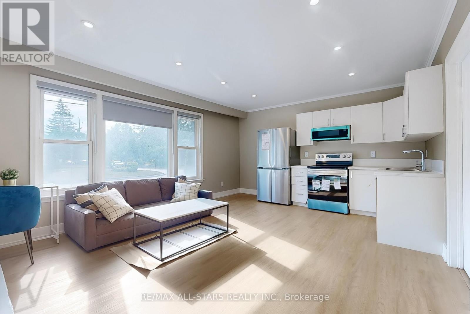 Property at 105 BETTY ANN DRIVE image 2