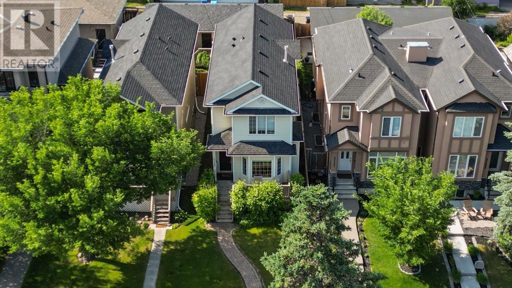 Property at 2119 21 Avenue SW image 3