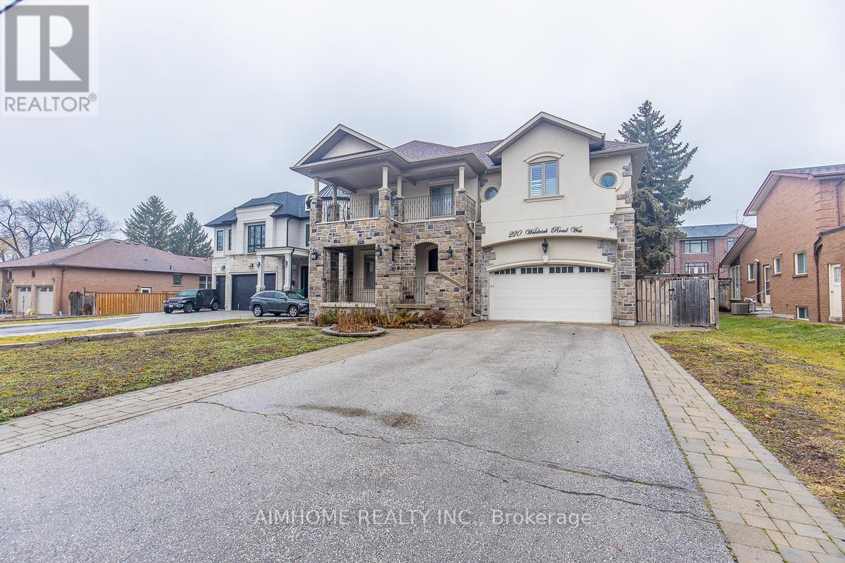 Property at 220 WELDRICK ROAD W image 1