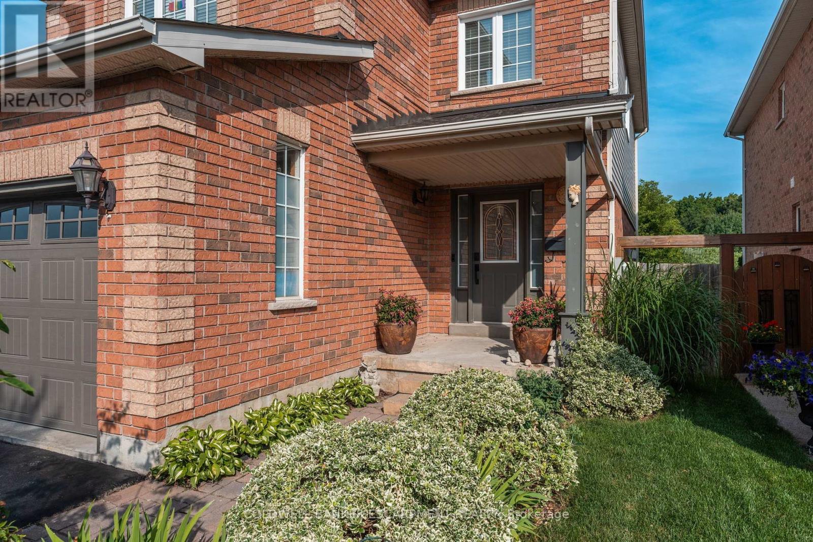 Property at 179 ACTON BOULEVARD image 3