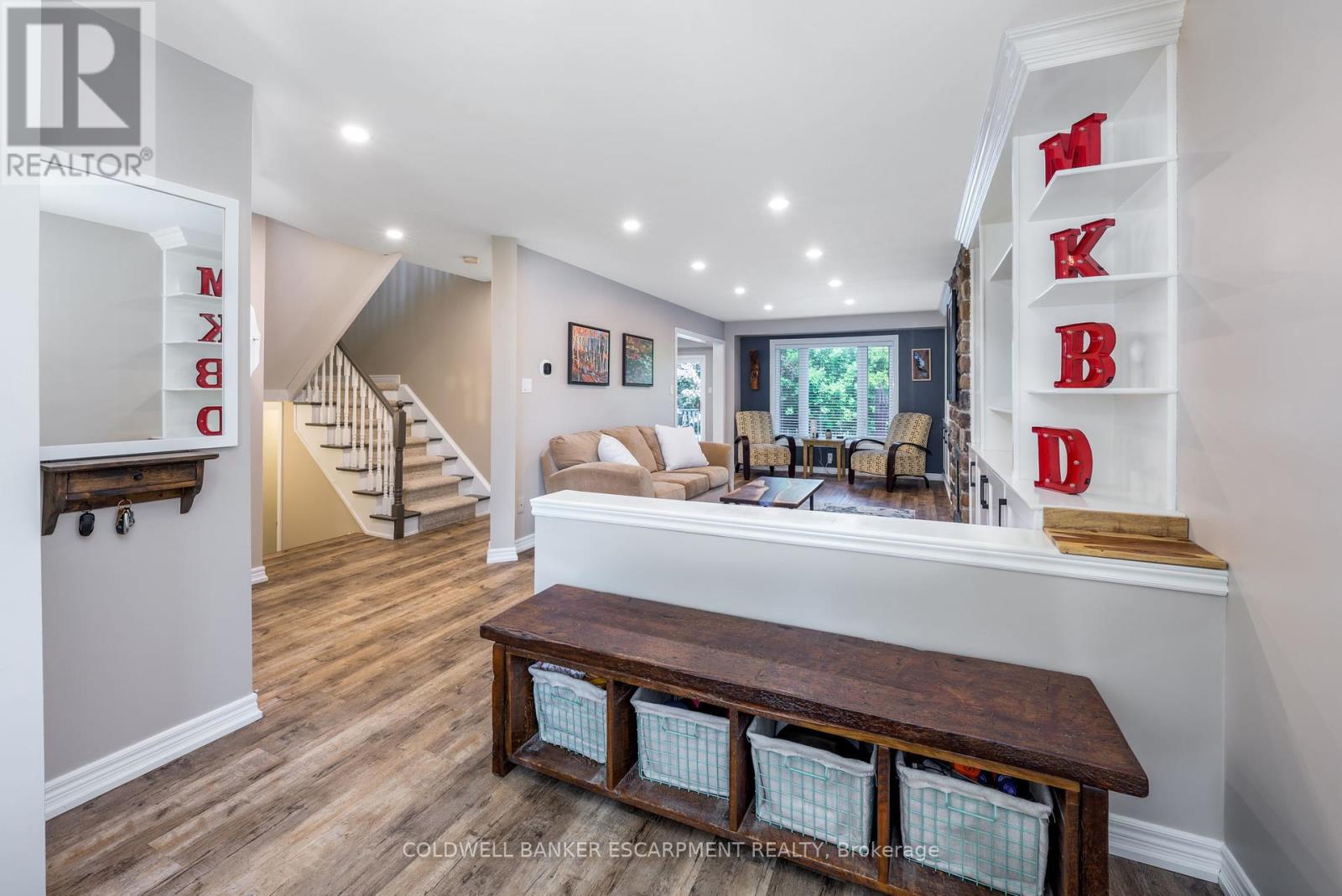 Property at 179 ACTON BOULEVARD image 5