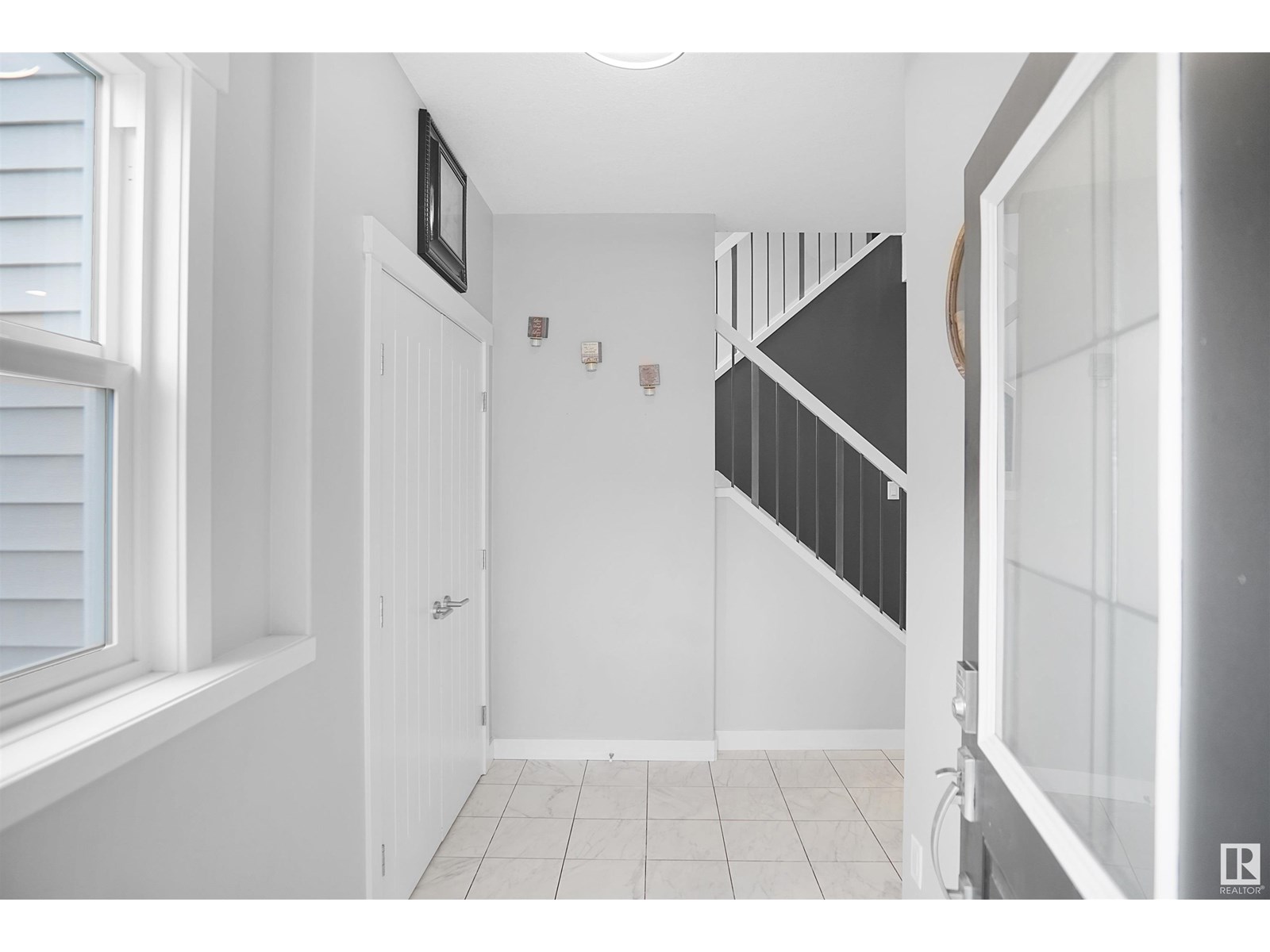 811 35 Av Nw, Edmonton, Alberta  T6T 1A3 - Photo 5 - E4450429
