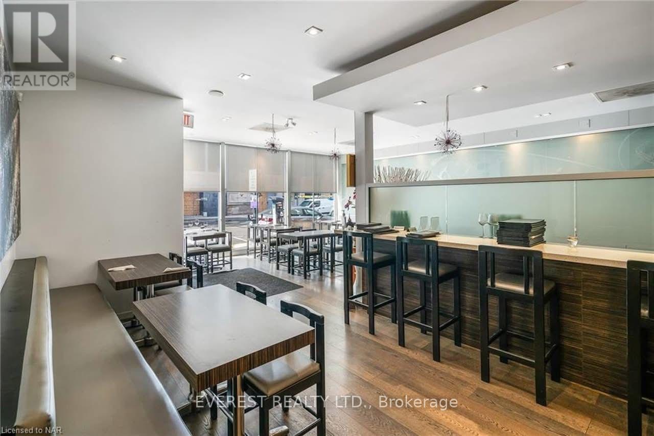 12 Queen Street, St. Catharines, Ontario  L2R 5G3 - Photo 21 - X12316473
