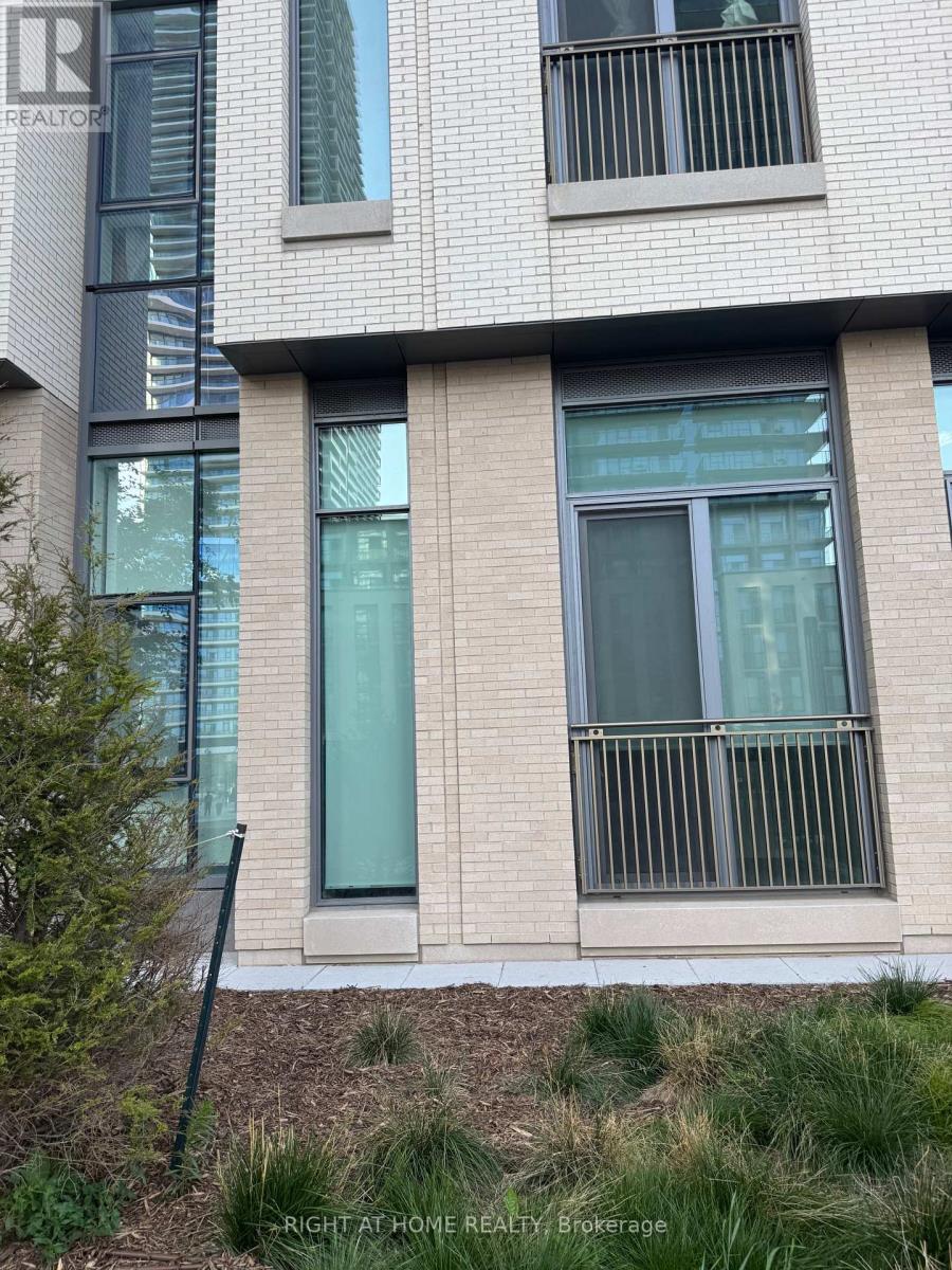 101 - 7890 Jane Street, Vaughan, Ontario  L4K 0K9 - Photo 24 - N12316490