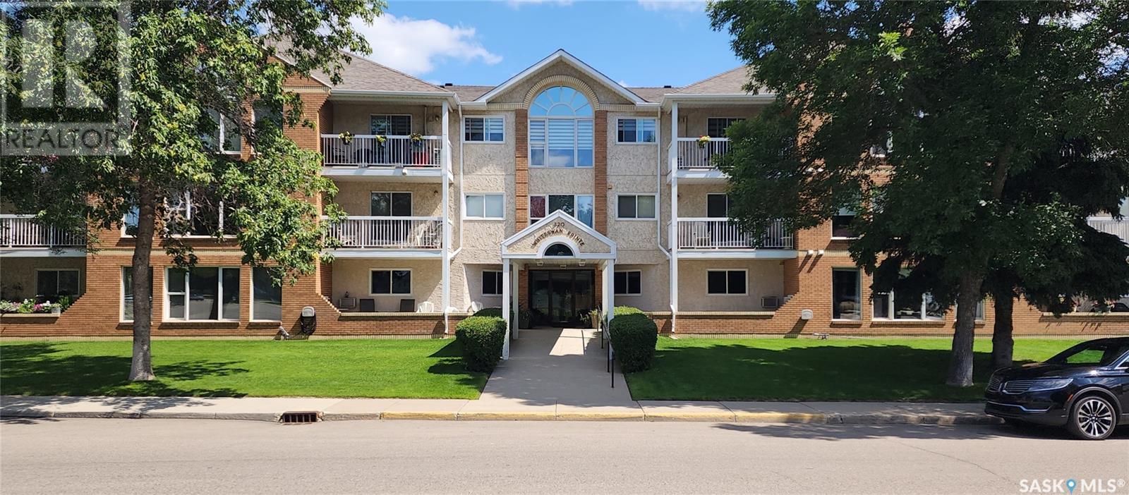 Property at 102 320 Silverwood ROAD image 1