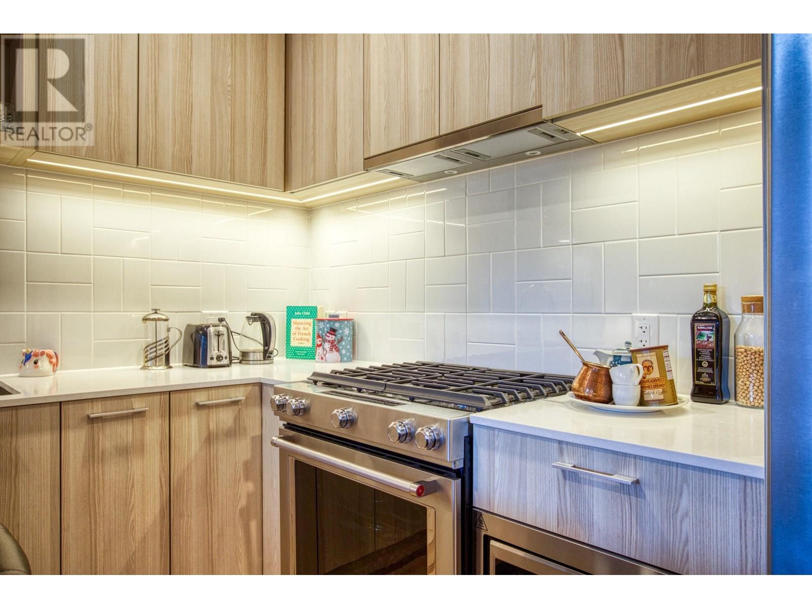 112 735 Anskar Court, Coquitlam, British Columbia  V3J 4J3 - Photo 4 - R3030067