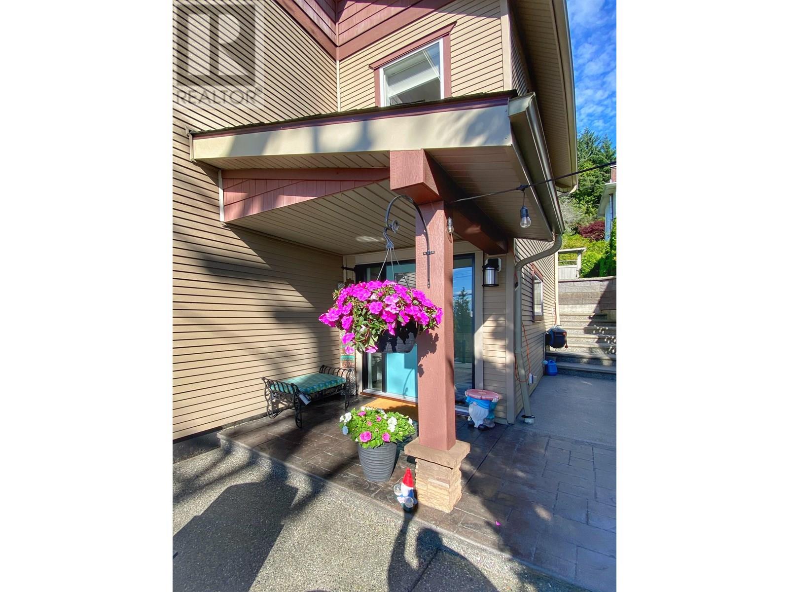 2129 Graham Avenue, Prince Rupert, British Columbia  V8J 1C9 - Photo 2 - R2966457