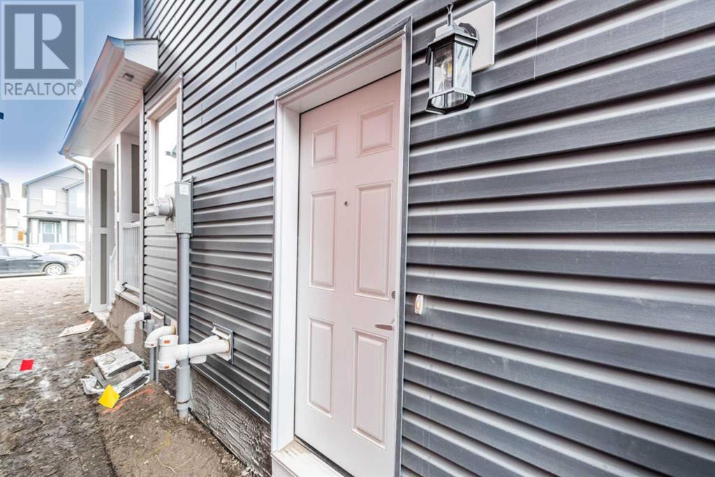 Property at 353 carringvue Place NW image 4