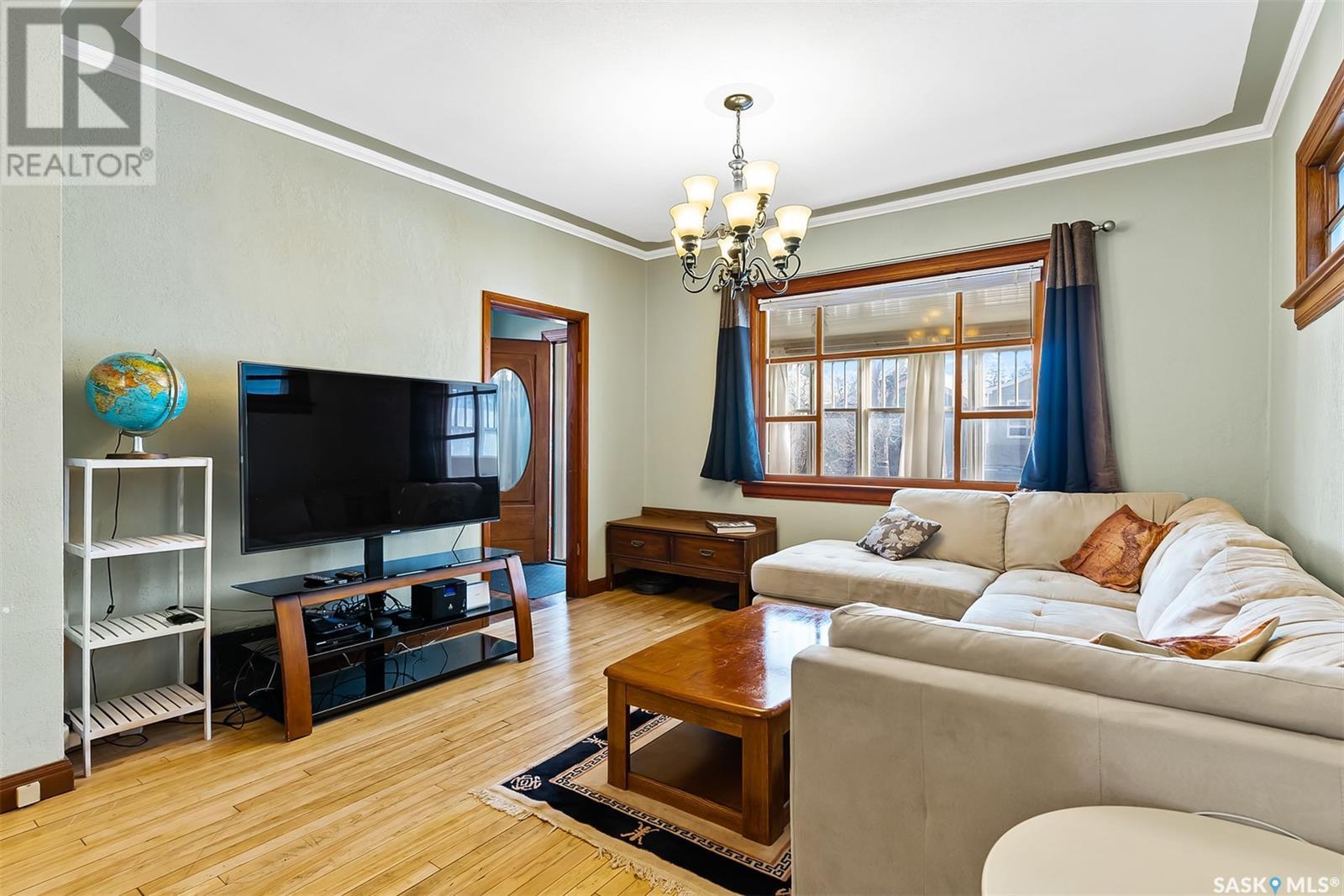 Property at 1640 Ottawa STREET image 3