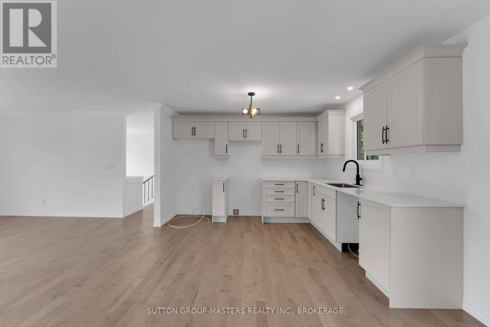 14 Baker Street, Kingston (Rideau), Ontario  K7K 4Z3 - Photo 15 - X12316564