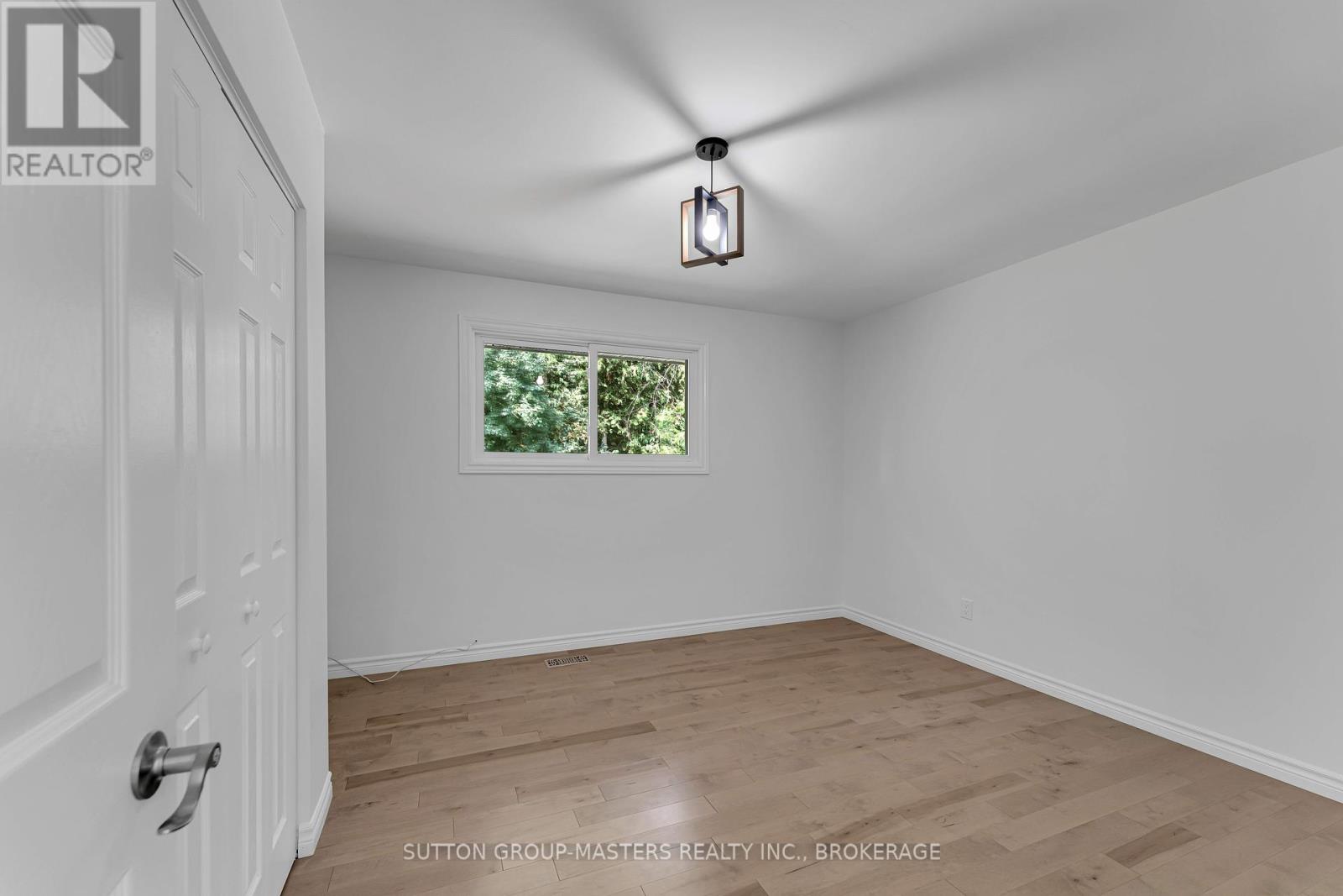 14 Baker Street, Kingston (Rideau), Ontario  K7K 4Z3 - Photo 16 - X12316564