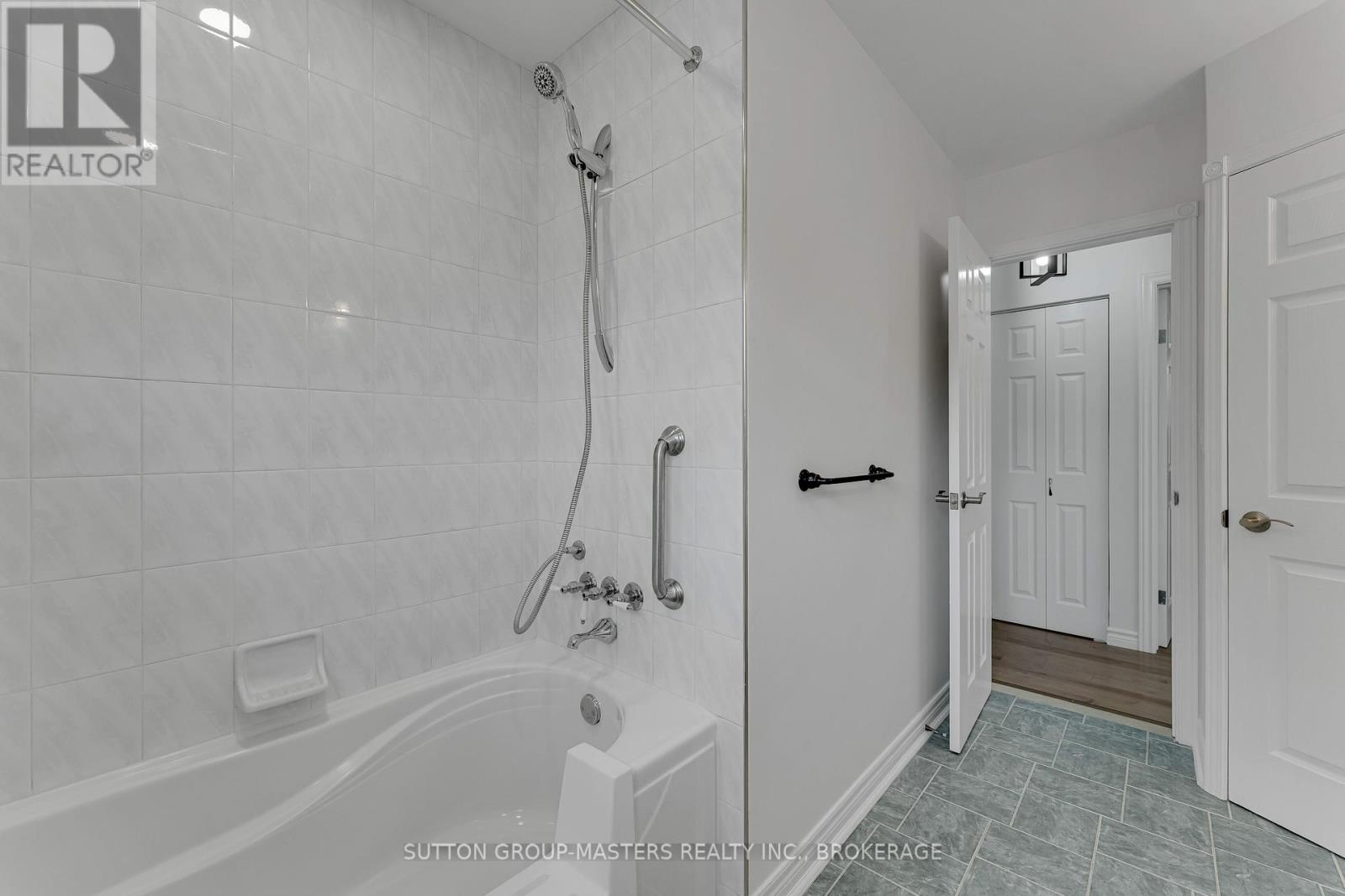 14 Baker Street, Kingston (Rideau), Ontario  K7K 4Z3 - Photo 20 - X12316564