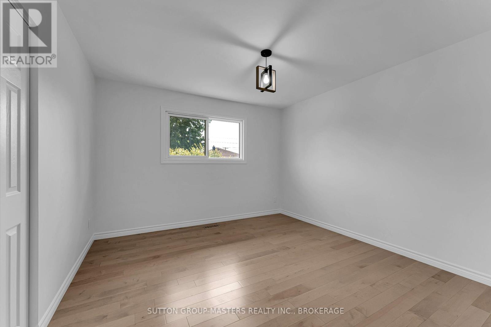 14 Baker Street, Kingston (Rideau), Ontario  K7K 4Z3 - Photo 23 - X12316564