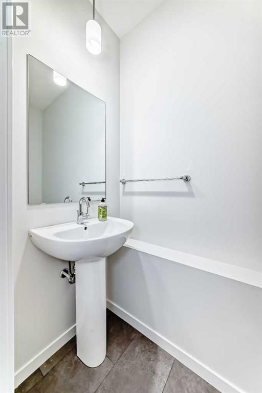 934 Bayview Heights Sw, Airdrie, Alberta  T4B 5M6 - Photo 19 - A2236726