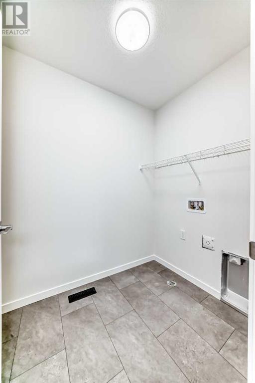 934 Bayview Heights Sw, Airdrie, Alberta  T4B 5M6 - Photo 38 - A2236726