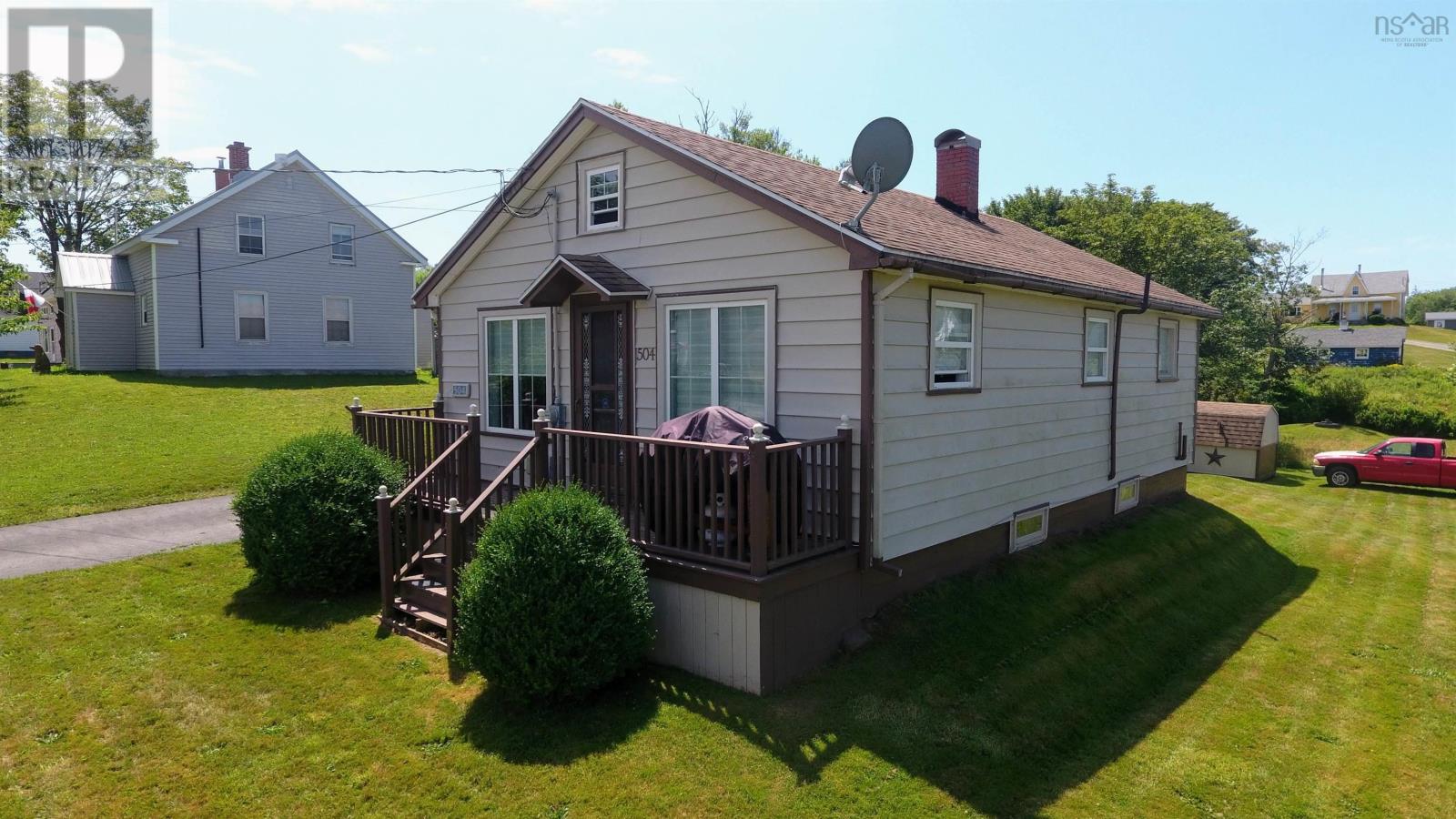 504 Highway 335,, West Pubnico, Nova Scotia  B0W 3S0 - Photo 1 - 202518938