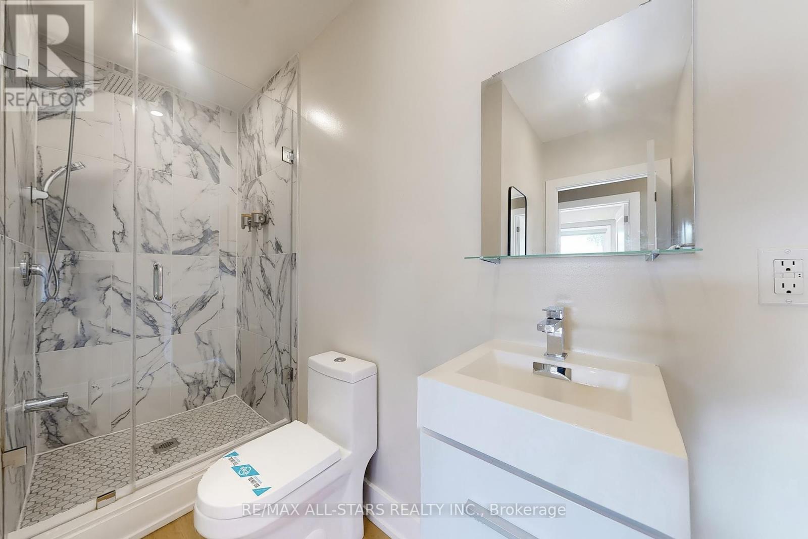 105 Betty Ann Drive, Toronto, Ontario  M2N 1X1 - Photo 22 - C12315948