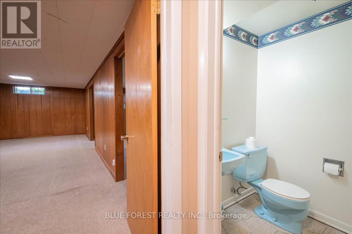 1451 Stoneybrook Crescent, London North, Ontario  N5X 1C3 - Photo 22 - X12316567