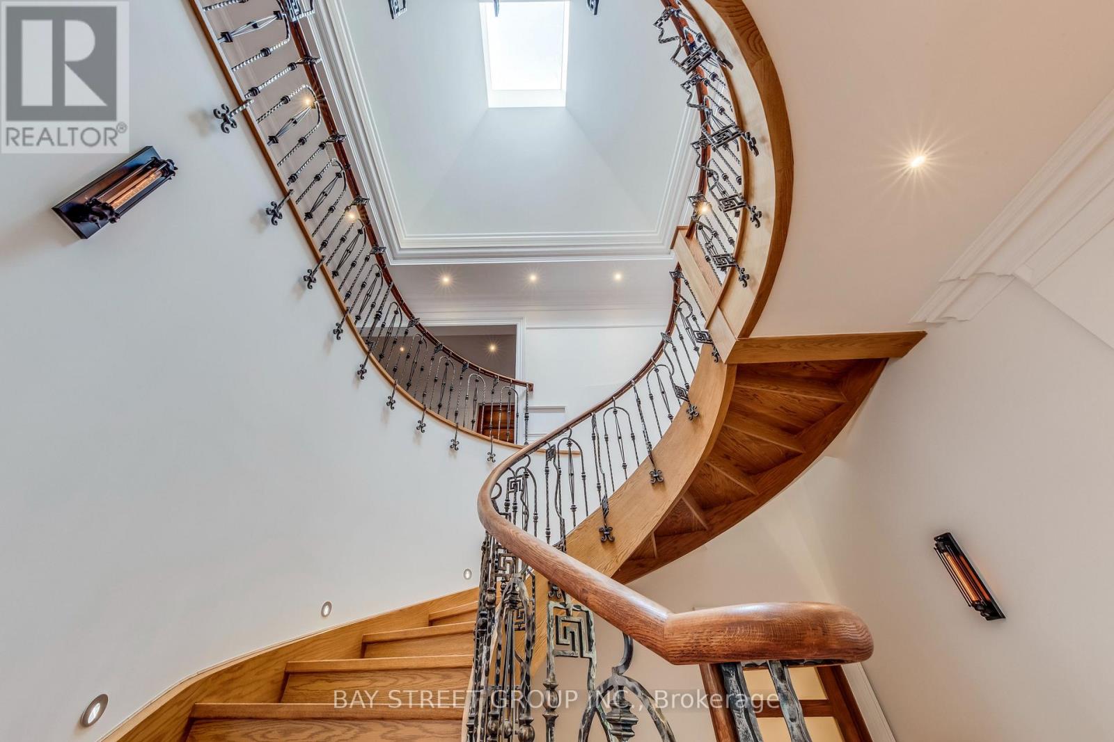 132 Crestwood Road, Vaughan, Ontario  L4J 1A6 - Photo 29 - N12316541