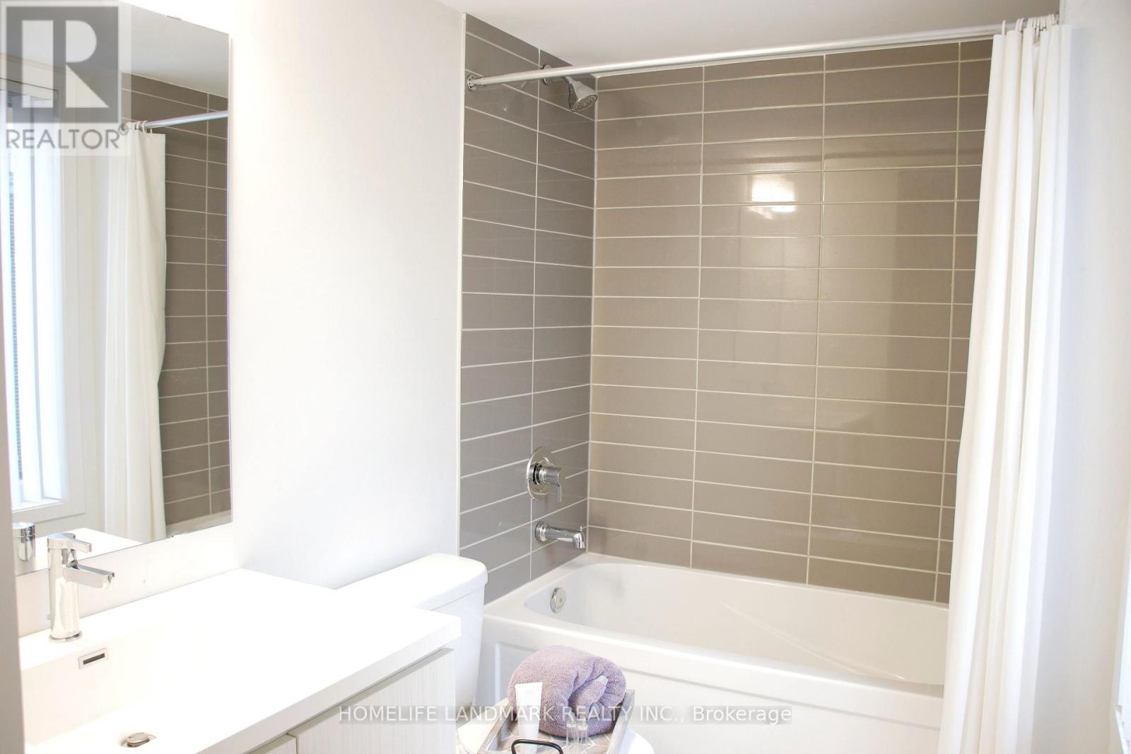 Property at 31 - 15 WILLIAM JACKSON WAY image 4