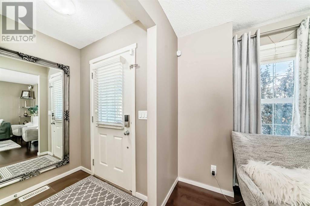 35 Nolanlake Cove Nw, Calgary, Alberta  T3R 0W2 - Photo 5 - A2244627