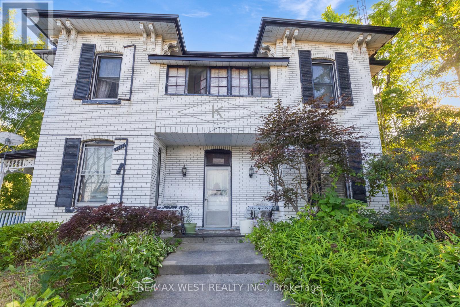 Property at 16086 HURONTARIO STREET image 3