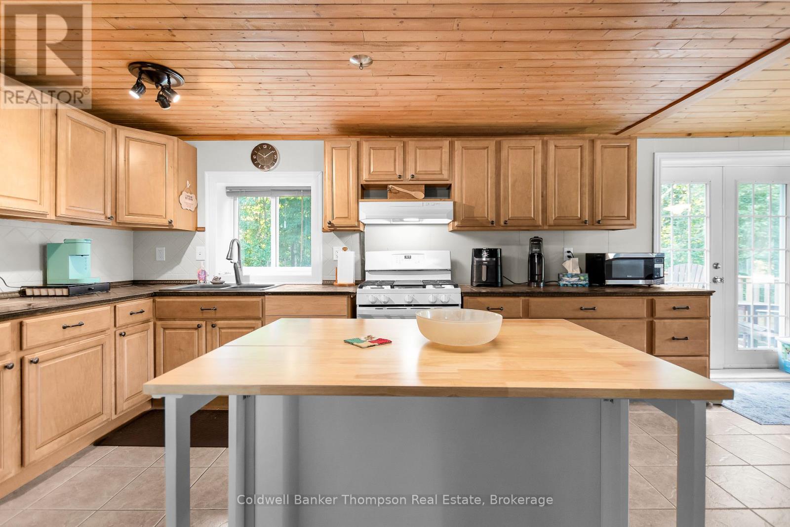 1 Fox Run Lane, Huntsville, Ontario  P1H 1E3 - Photo 9 - X12316607