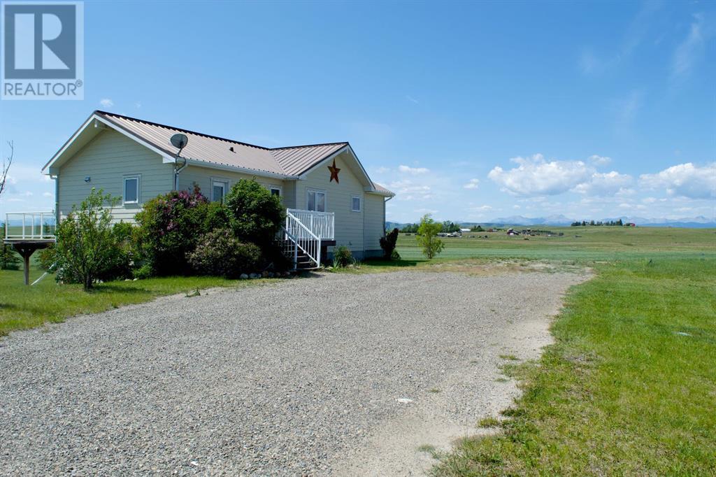 610205 112 Street W, Rural Foothills County, Alberta  T0L 1H0 - Photo 2 - A2211330