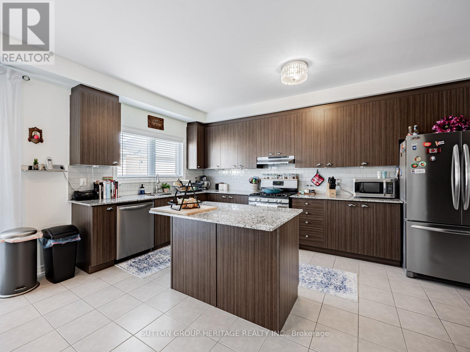 1544 Winville Road, Pickering (Duffin Heights), Ontario  L1X 0C5 - Photo 21 - E12316598
