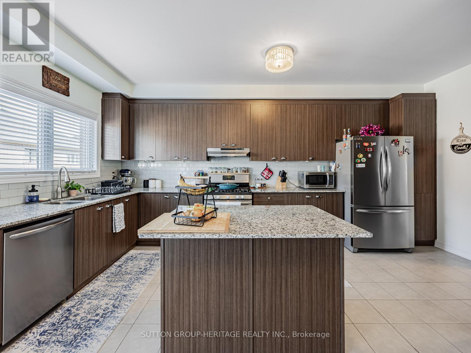 1544 Winville Road, Pickering (Duffin Heights), Ontario  L1X 0C5 - Photo 24 - E12316598