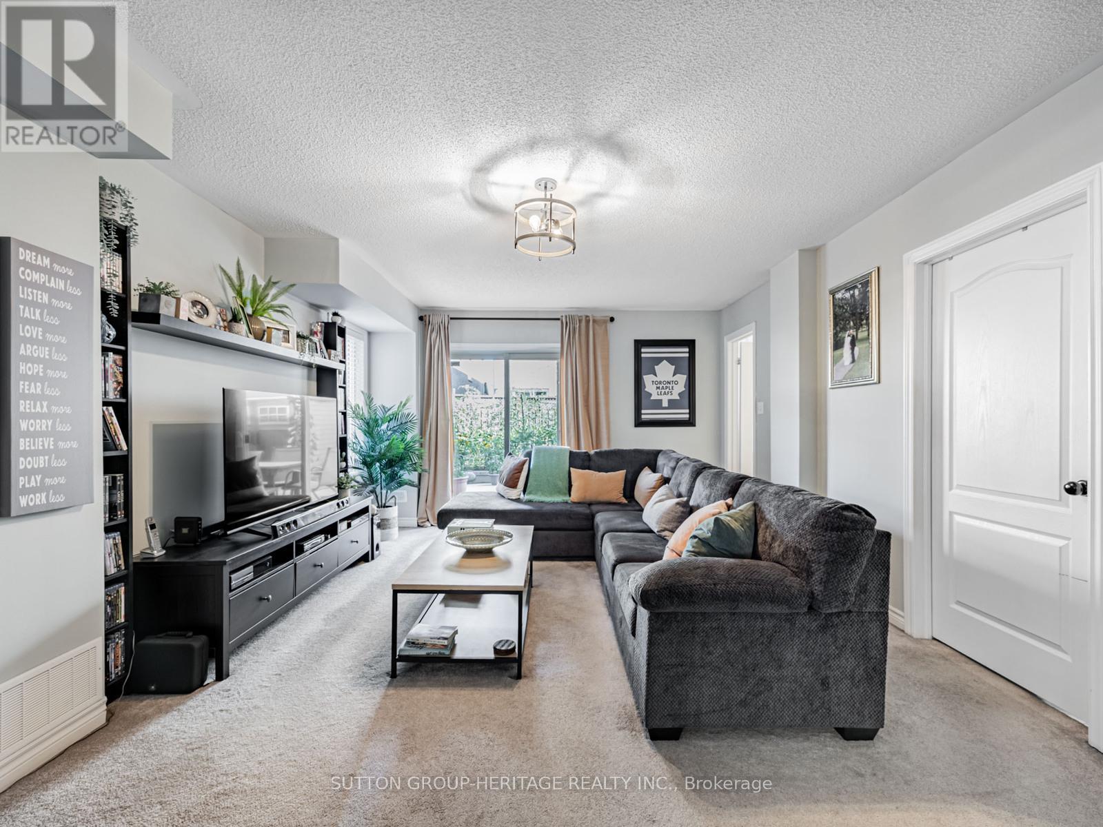 1544 Winville Road, Pickering (Duffin Heights), Ontario  L1X 0C5 - Photo 6 - E12316598