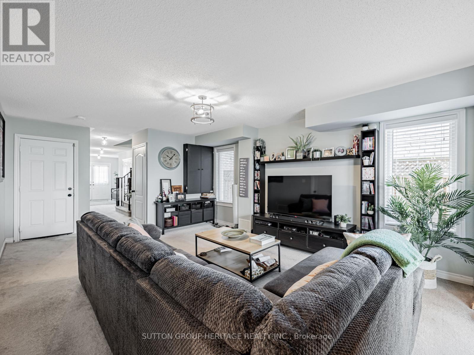 1544 Winville Road, Pickering (Duffin Heights), Ontario  L1X 0C5 - Photo 7 - E12316598