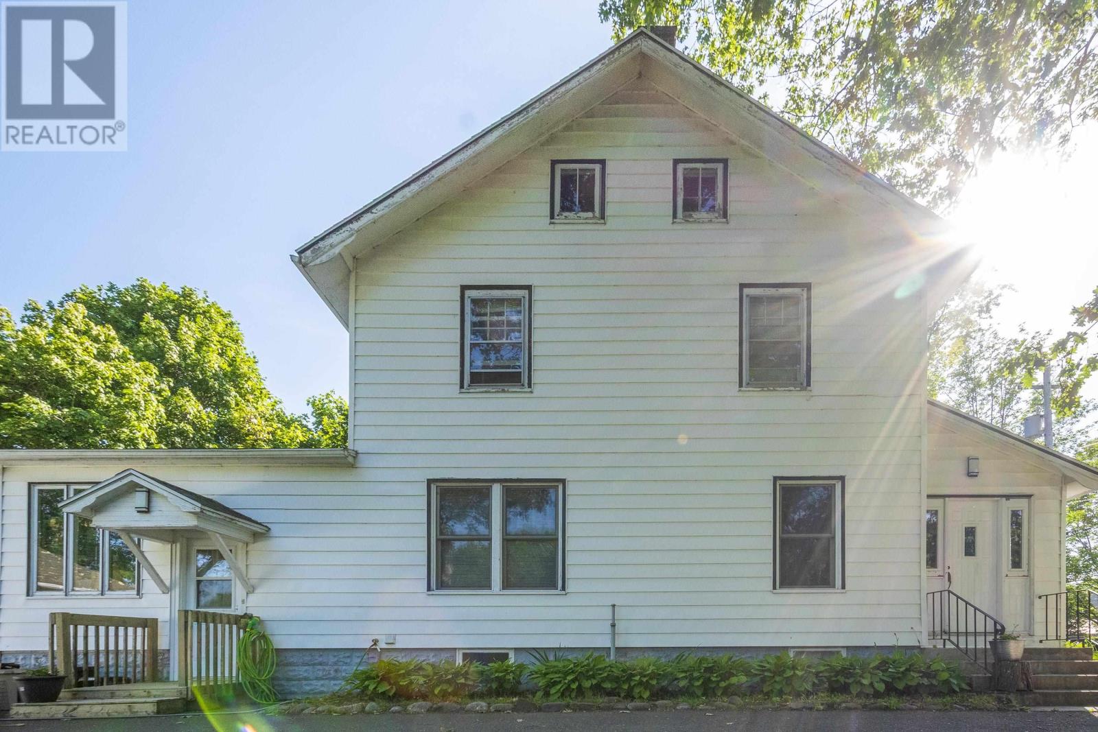 68 Connaught Avenue, Middleton, Nova Scotia  B0S 1P0 - Photo 35 - 202515979