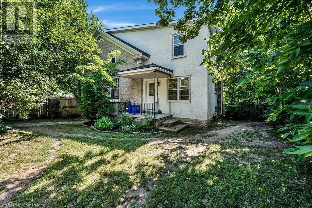 Property at 146 WESTMINSTER Drive S image 5
