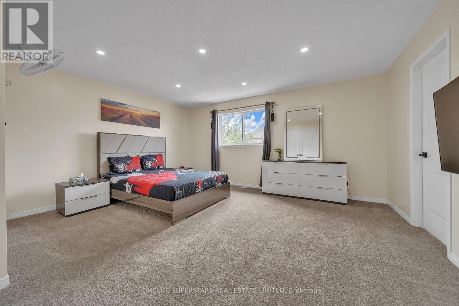 82 Jewel Crescent, Brampton, Ontario  L6R 2P4 - Photo 25 - W12316600