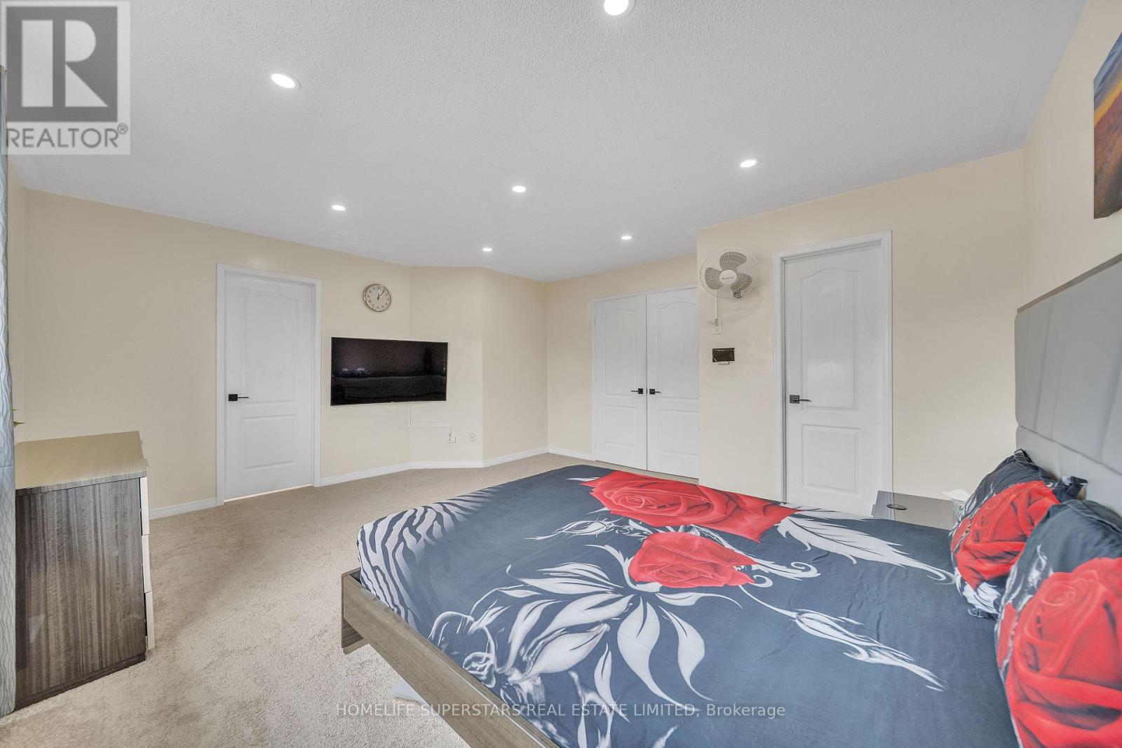 82 Jewel Crescent, Brampton, Ontario  L6R 2P4 - Photo 27 - W12316600