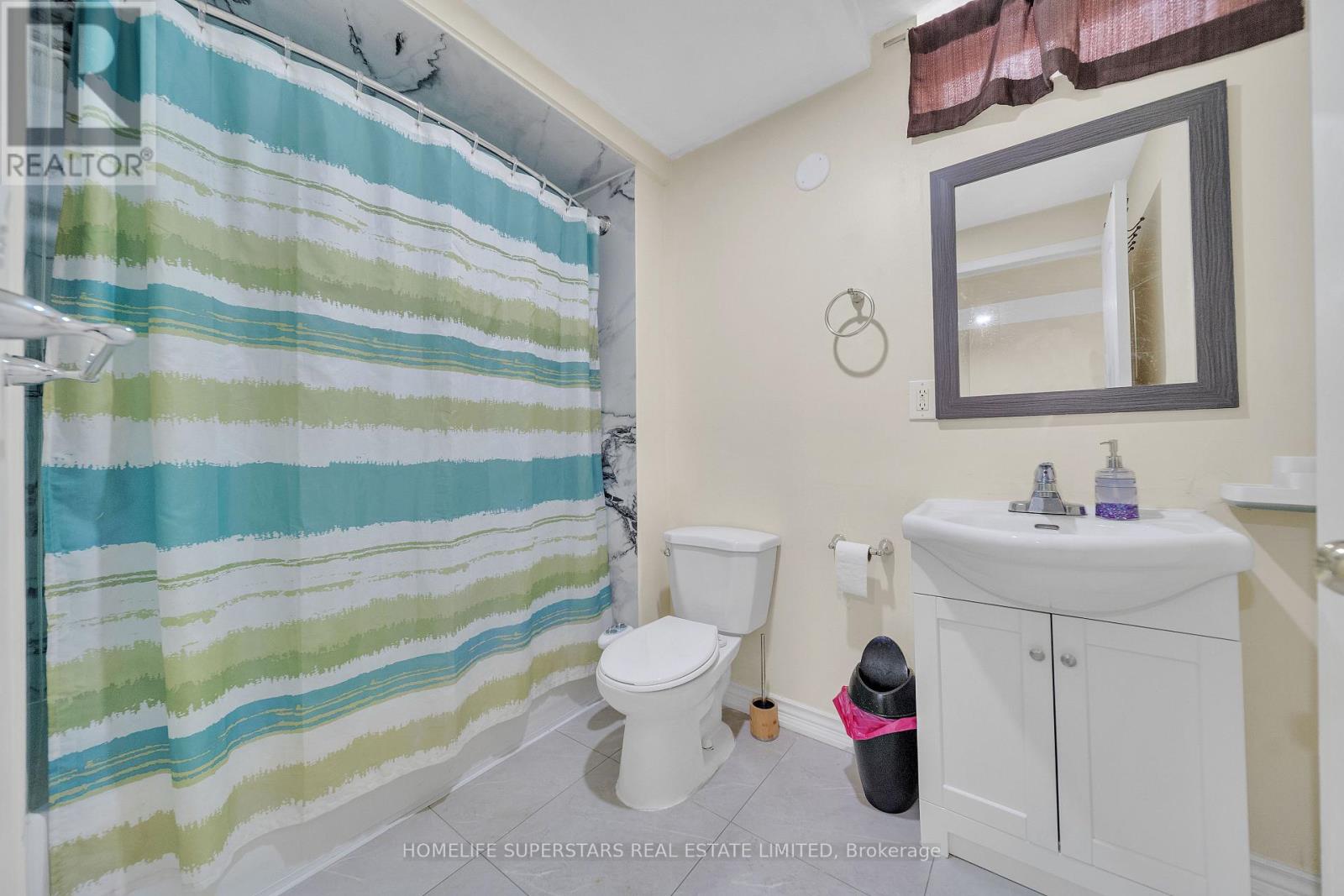 82 Jewel Crescent, Brampton, Ontario  L6R 2P4 - Photo 41 - W12316600