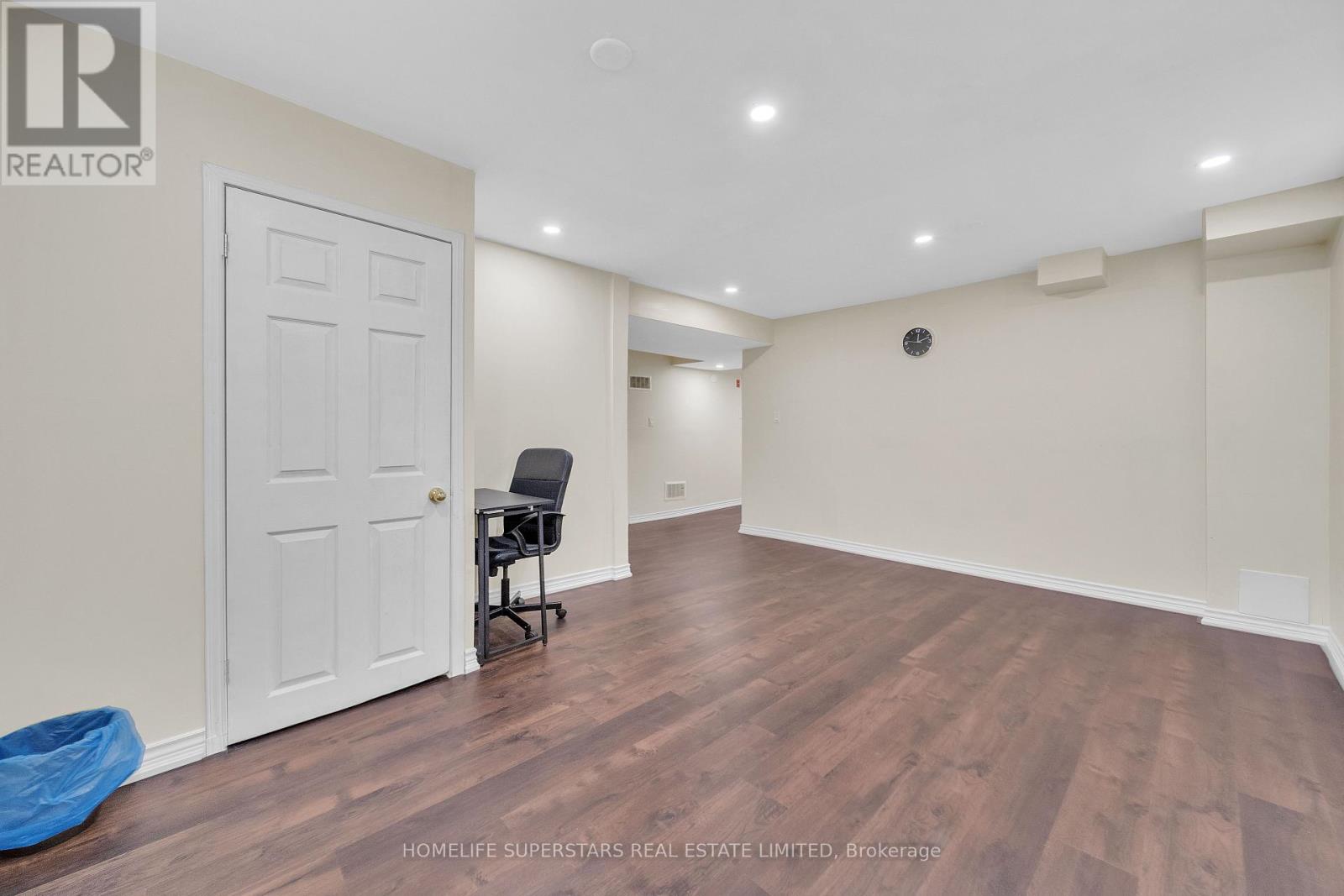 82 Jewel Crescent, Brampton, Ontario  L6R 2P4 - Photo 45 - W12316600