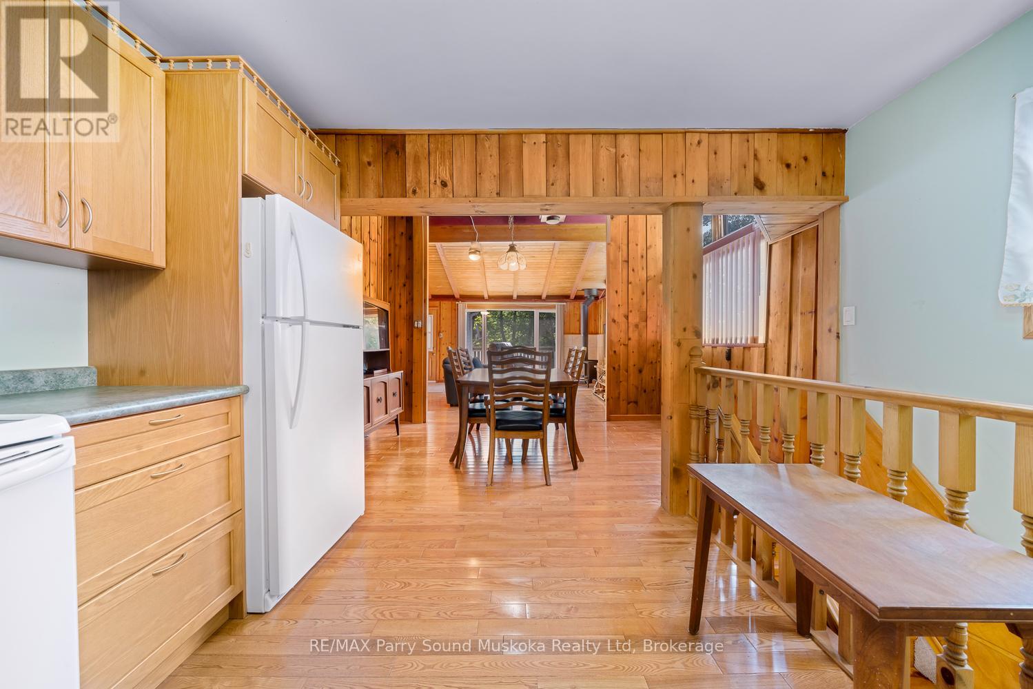 124 Pinewood Road, Mcdougall, Ontario  P2A 2W9 - Photo 23 - X12316640