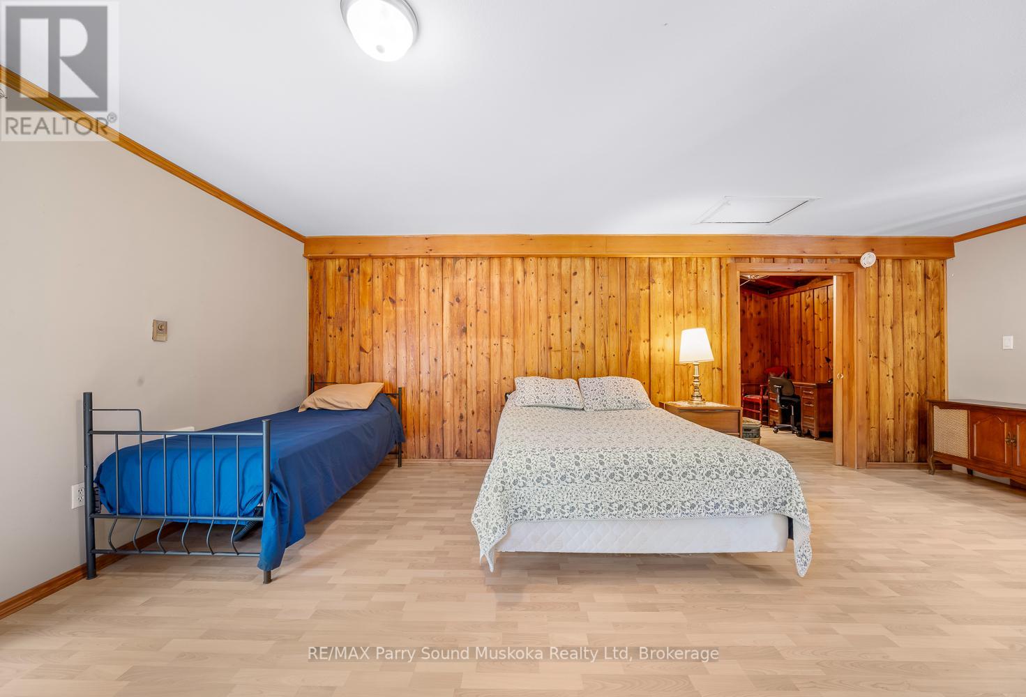 124 Pinewood Road, Mcdougall, Ontario  P2A 2W9 - Photo 31 - X12316640